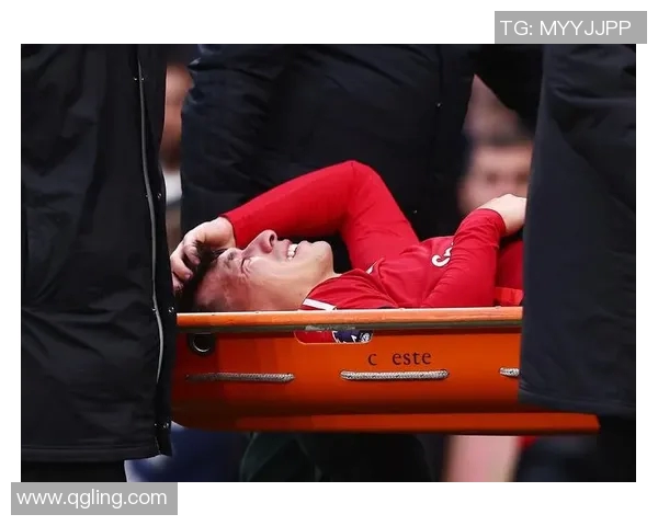 近期受伤足球明星盘点他们的伤情恢复与未来比赛展望 近期受伤足球明星盘点他们的伤情恢复与未来比赛展望