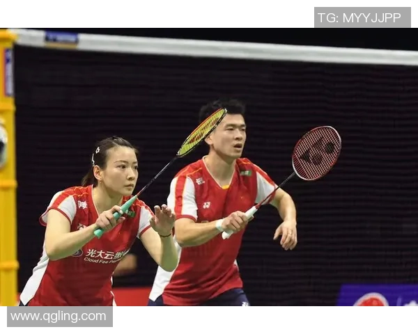 南京羽毛球队与重庆羽毛球队赛后复盘分析团队配合与战术执行的关键因素 南京羽毛球队与重庆羽毛球队赛后复盘分析团队配合与战术执行的关键因素